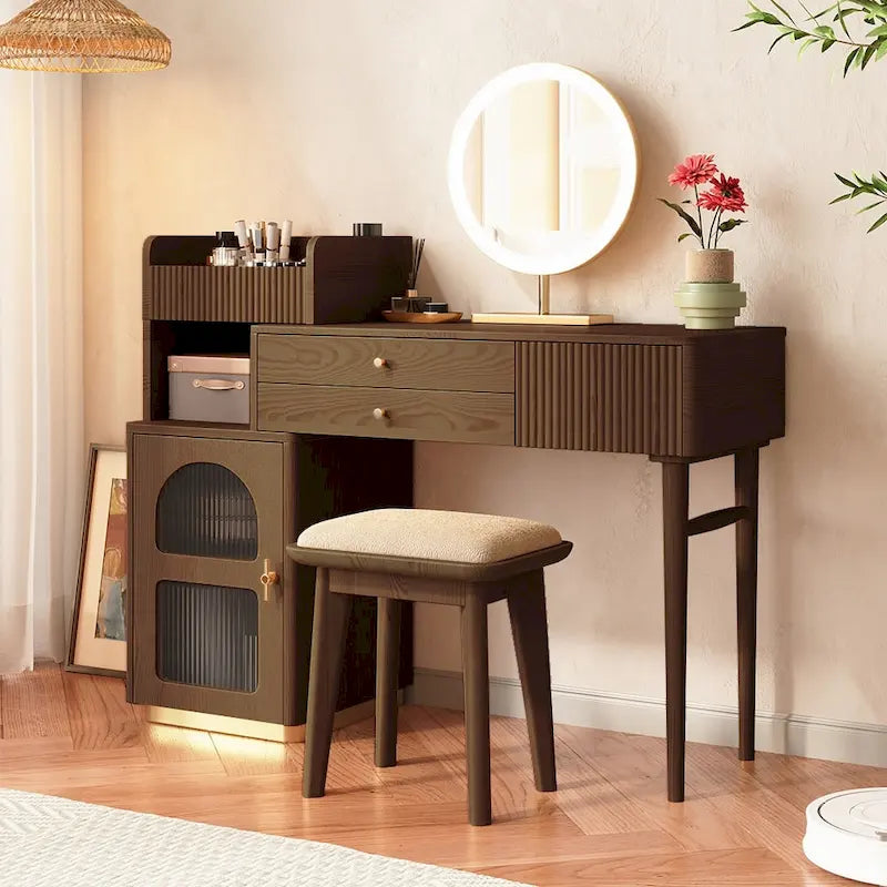 Wood Makeup Vanity Table with 3 Drawers and Mirror